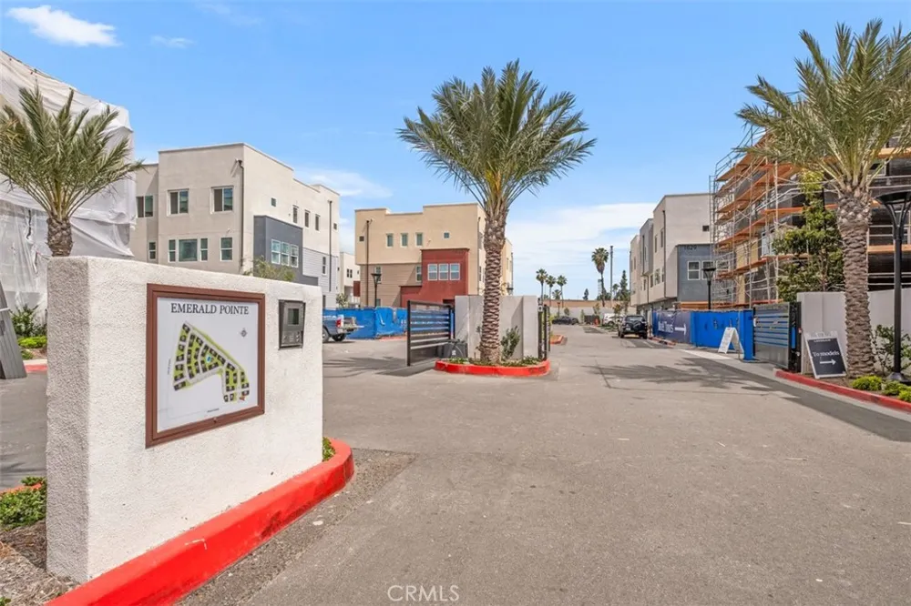 1637 W Lincoln Avenue #102 Anaheim, CA 92801