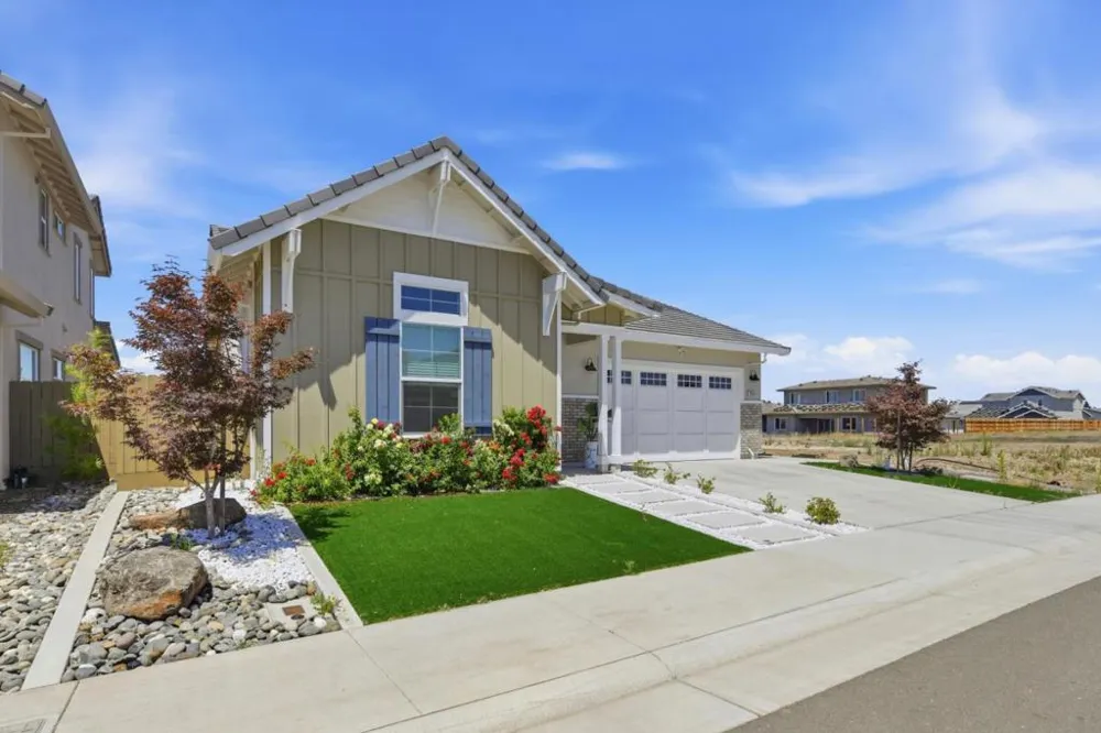 9060 Horvath Street Elk Grove, CA 95624