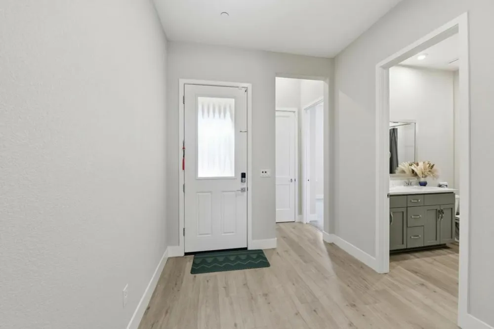 9060 Horvath Street Elk Grove, CA 95624