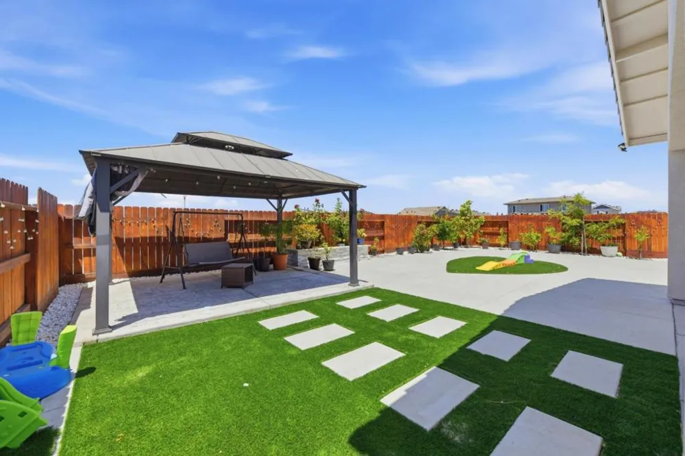 9060 Horvath Street Elk Grove, CA 95624