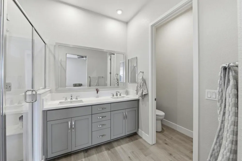 9060 Horvath Street Elk Grove, CA 95624