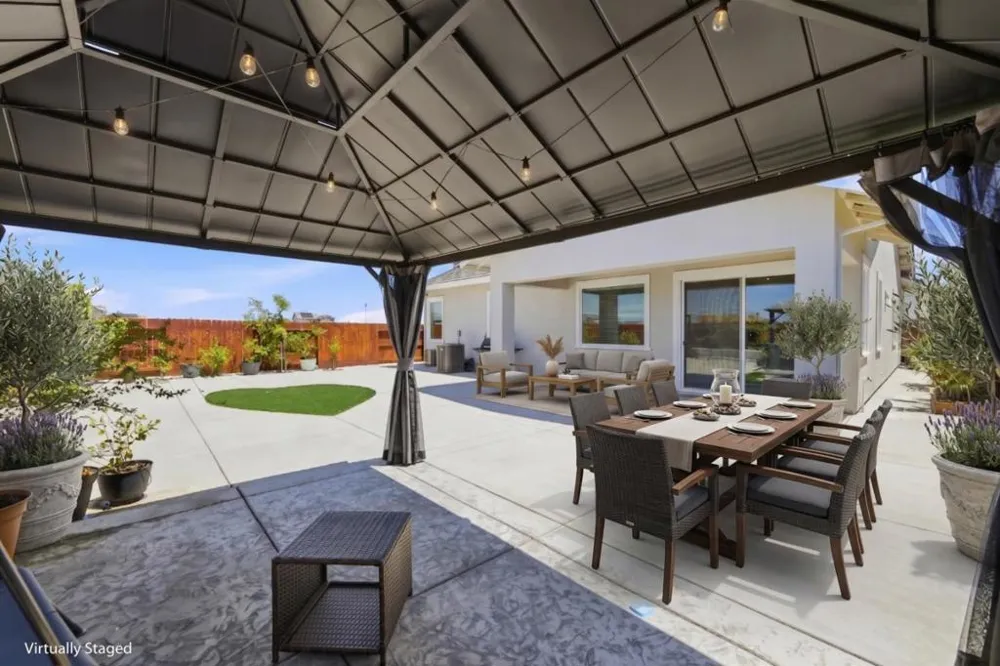 9060 Horvath Street Elk Grove, CA 95624