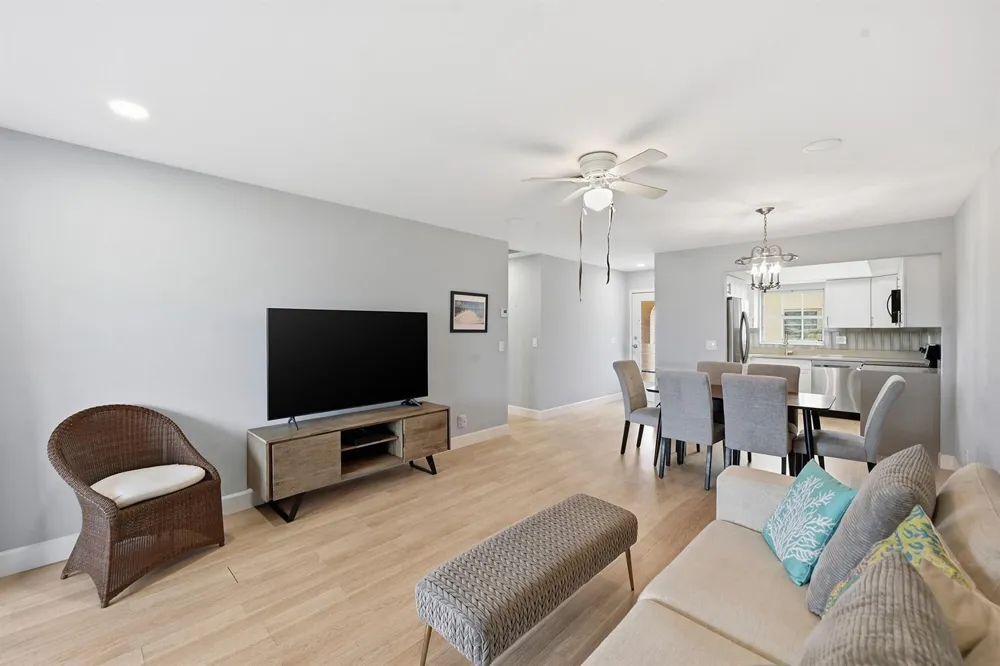 2680 Barkley Drive E #C West Palm Beach, FL 33415