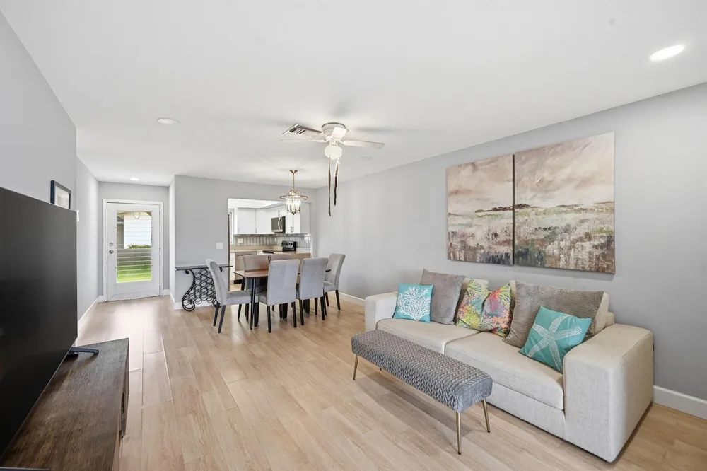 2680 Barkley Drive E #C West Palm Beach, FL 33415
