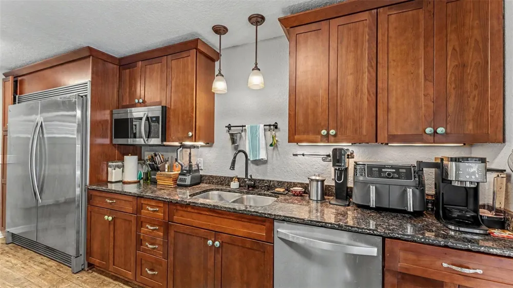 1002 W LAKE MARION ROAD Haines City, FL 33844