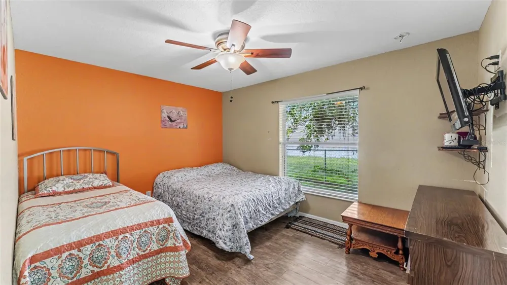 1002 W LAKE MARION ROAD Haines City, FL 33844
