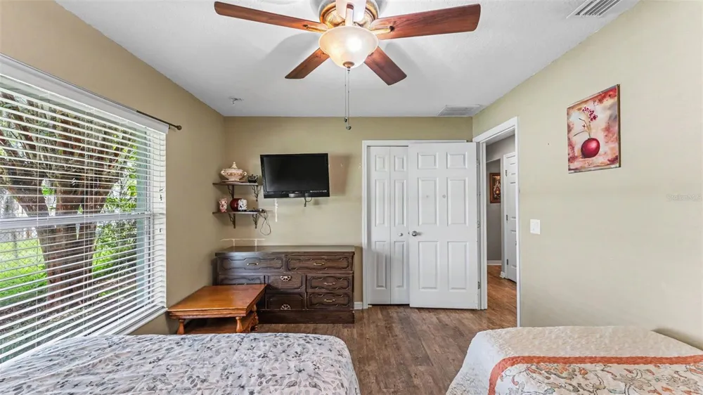 1002 W LAKE MARION ROAD Haines City, FL 33844
