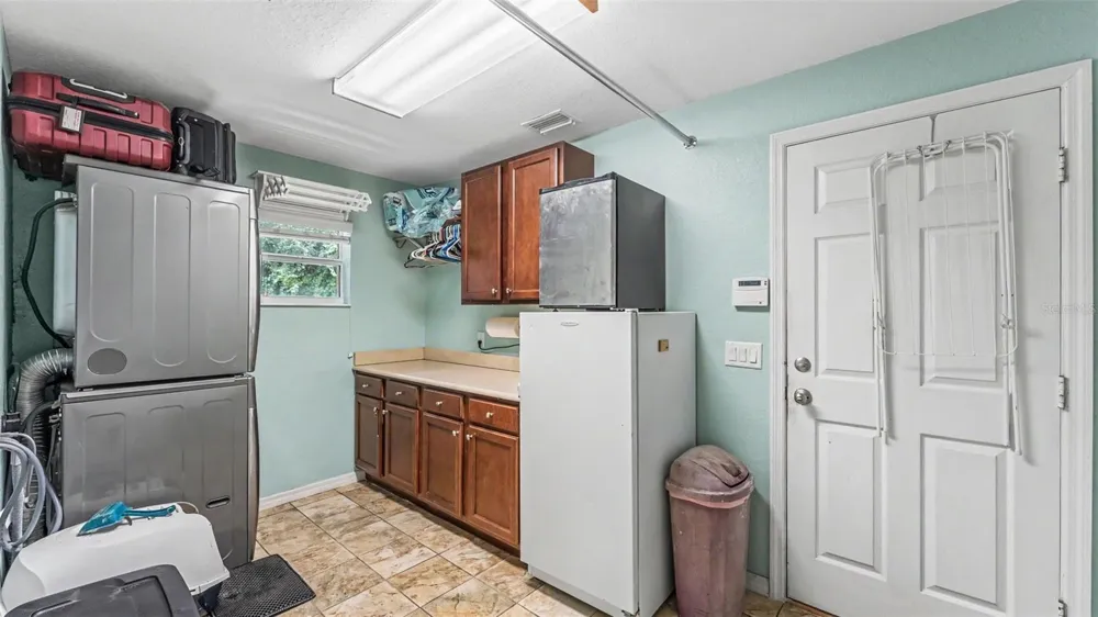 1002 W LAKE MARION ROAD Haines City, FL 33844