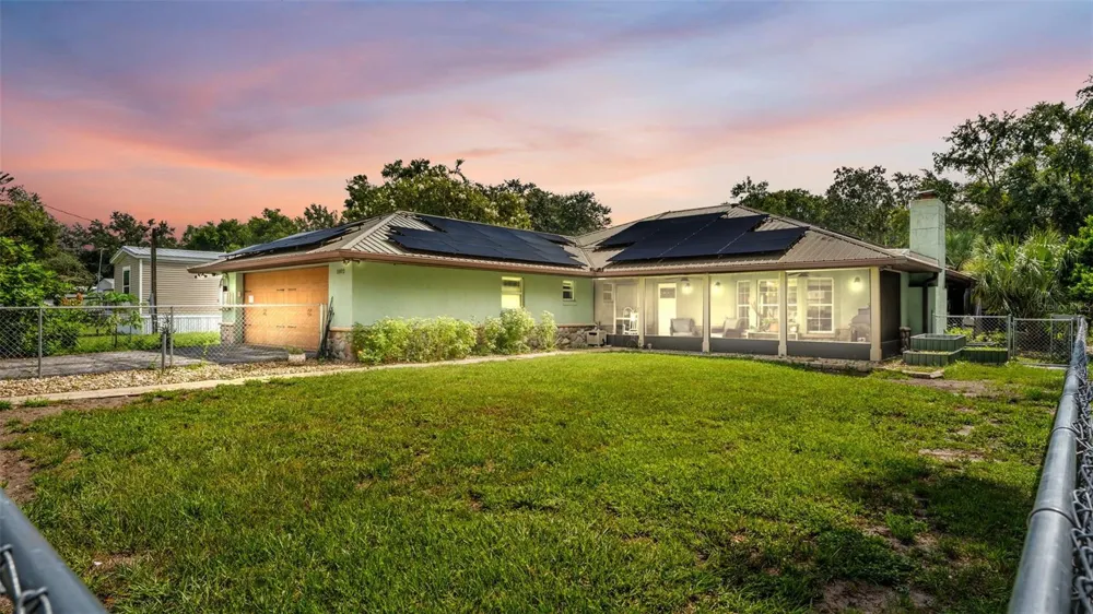 1002 W LAKE MARION ROAD Haines City, FL 33844
