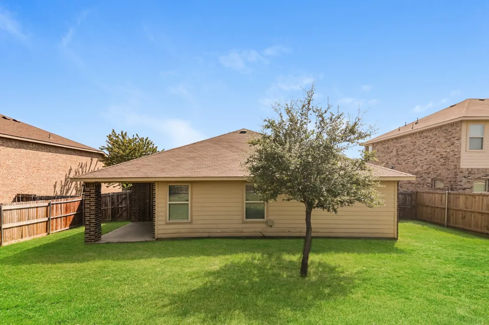 1413 Waco Turner Royse City, TX 75189