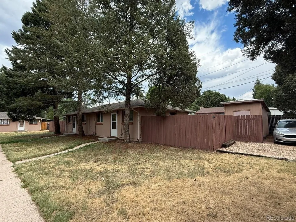 3006 Institute Street Colorado Springs, CO 80907