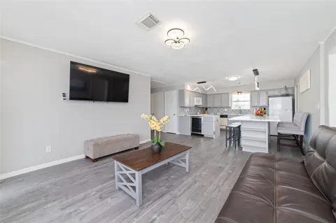 610 Seashell Drive