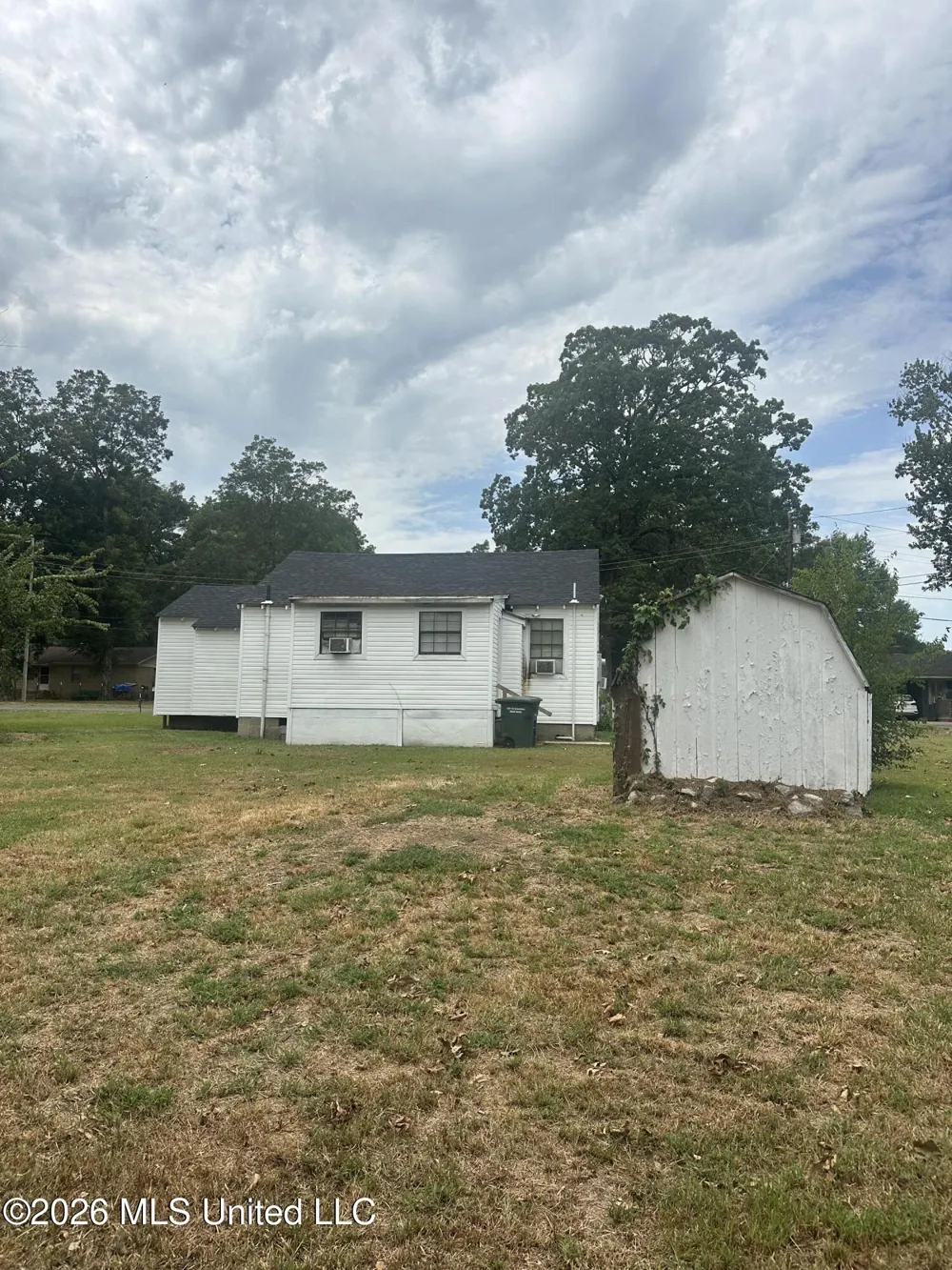 104 Line Street Senatobia, MS 38668