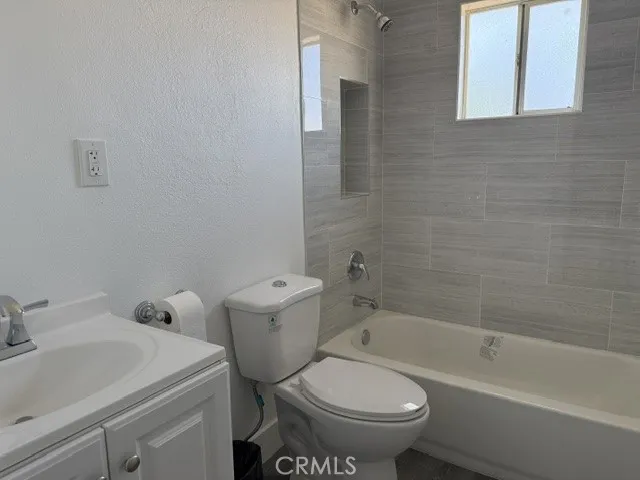 2211 W 3rd San Bernardino, CA 92407
