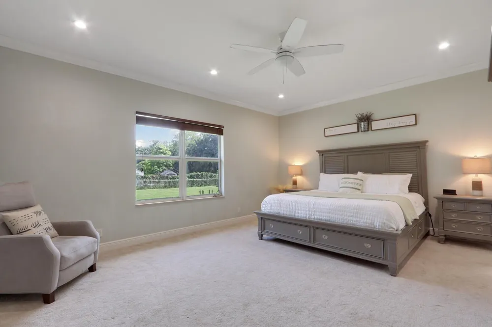 16605 64th Place Loxahatchee, FL 33470