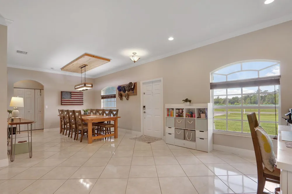 16605 64th Place Loxahatchee, FL 33470