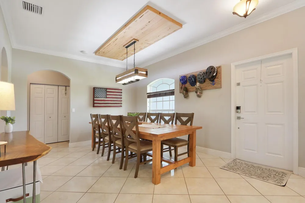 16605 64th Place Loxahatchee, FL 33470