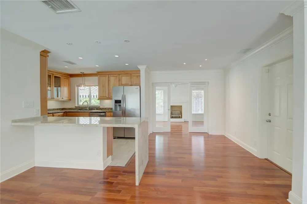 2709 NE 16TH AVENUE Wilton Manors, FL 33334