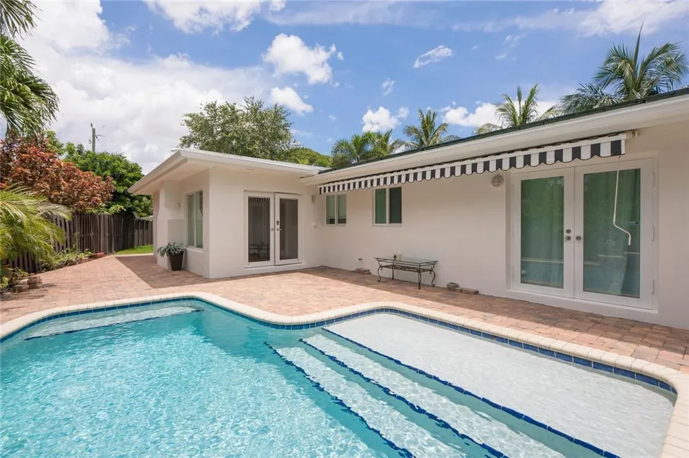 2709 NE 16TH AVENUE Wilton Manors, FL 33334