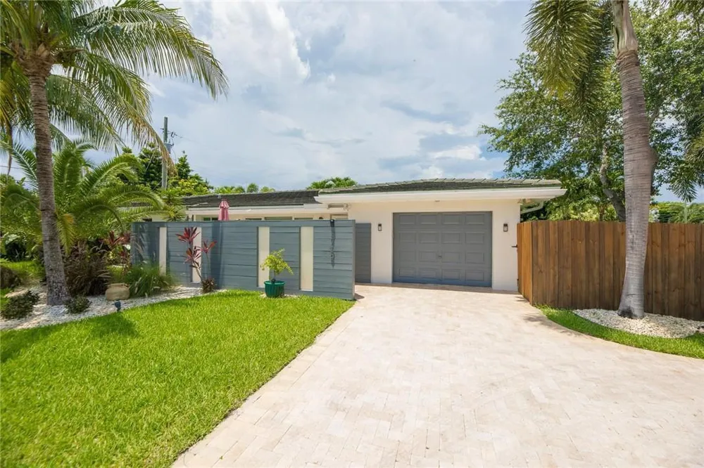 2709 NE 16TH AVENUE Wilton Manors, FL 33334