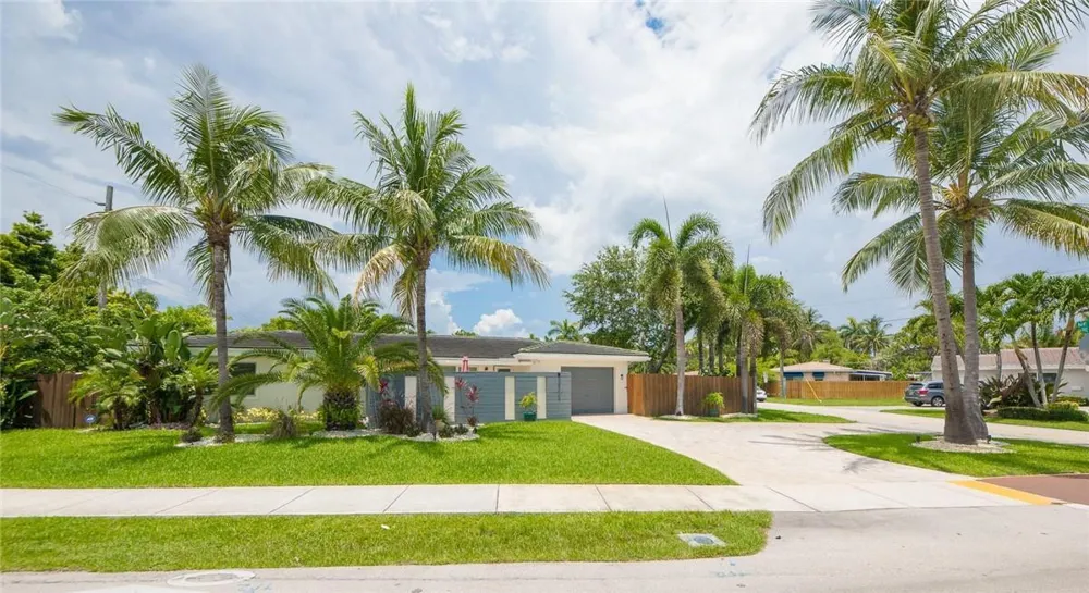 2709 NE 16TH AVENUE Wilton Manors, FL 33334