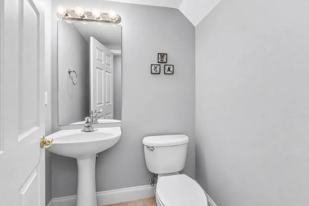 2928 HIDDEN HILLS ROAD #1404 West Palm Beach, FL 33411