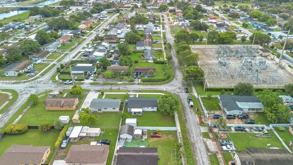 20400 NW 38th Ct Miami Gardens, FL 33055