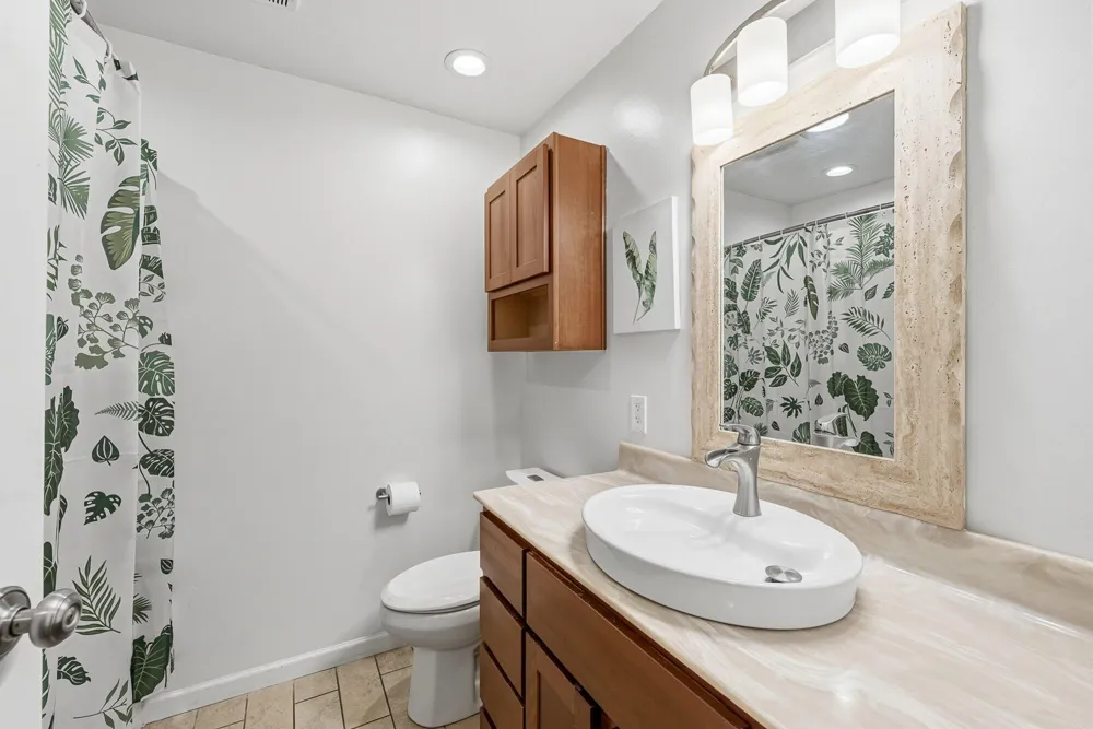 1218 Pinehurst Boulevard Kalamazoo, MI 49006