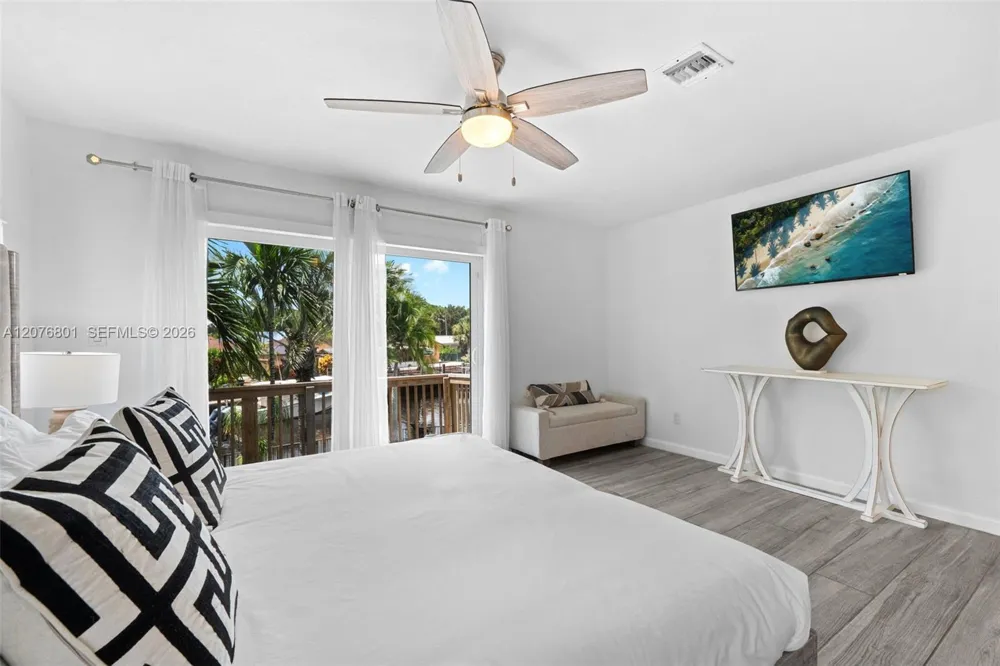 1617 SW 17th Ave Fort Lauderdale, FL 33312