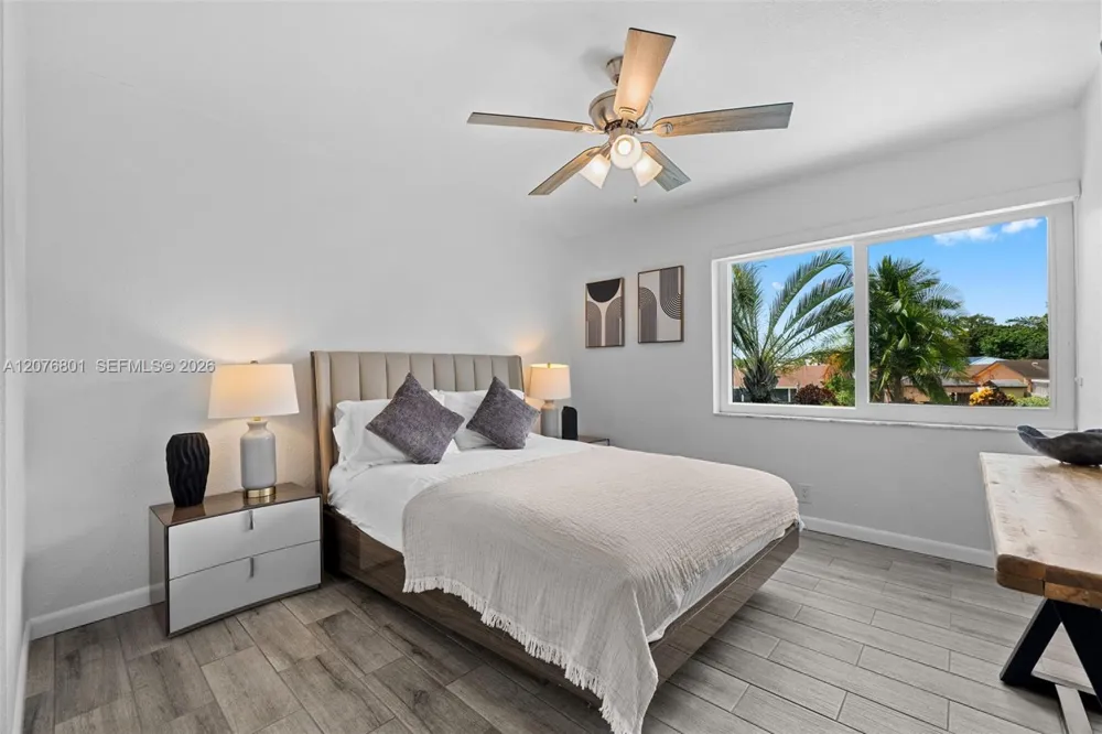 1617 SW 17th Ave Fort Lauderdale, FL 33312