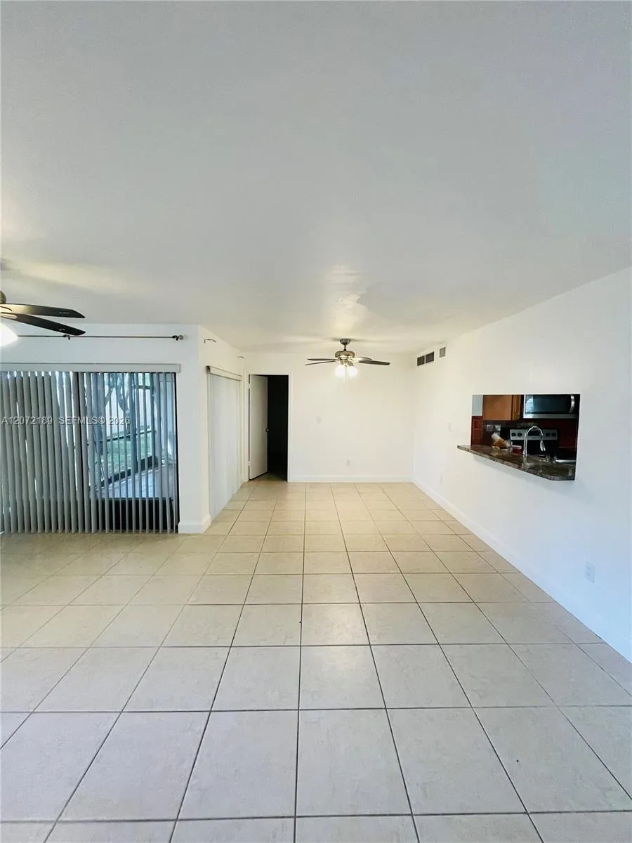 20005 NE 3rd Ct #5 Miami, FL 33179