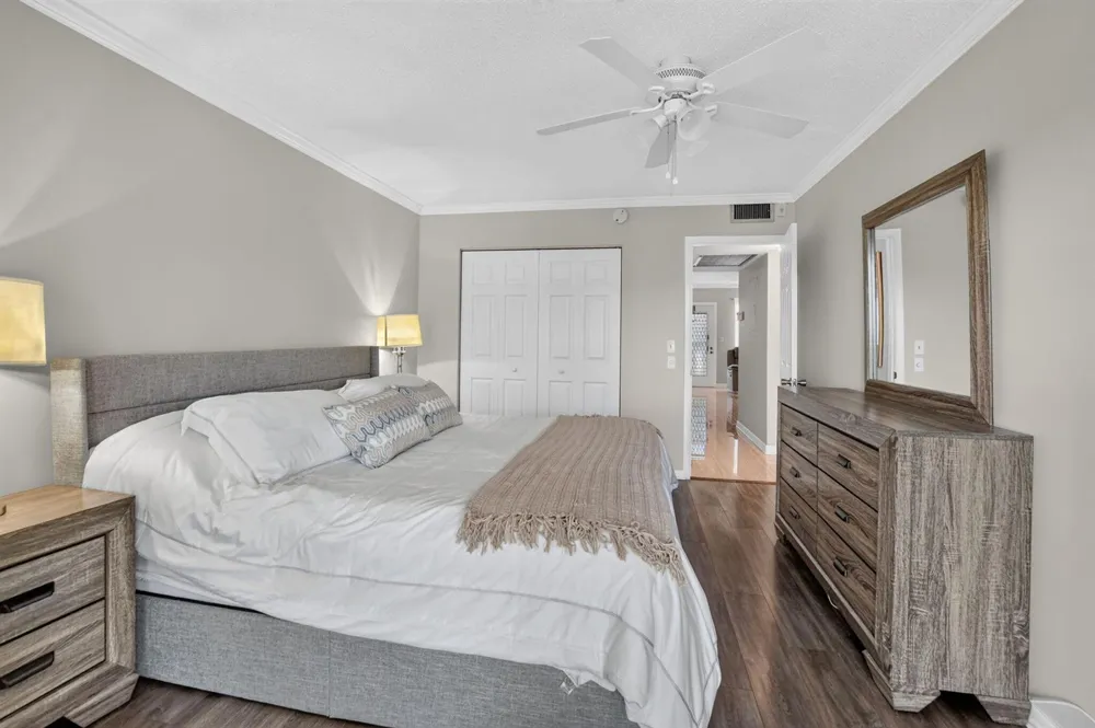 3056 NEWPORT Deerfield Beach, FL 33442