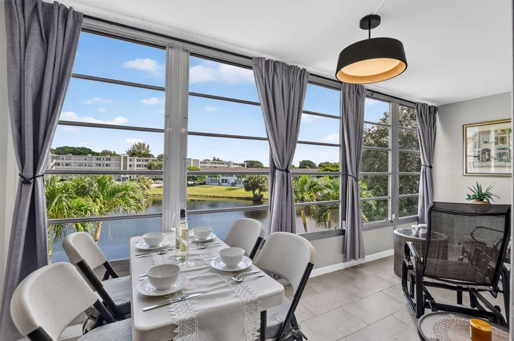 3056 NEWPORT Deerfield Beach, FL 33442
