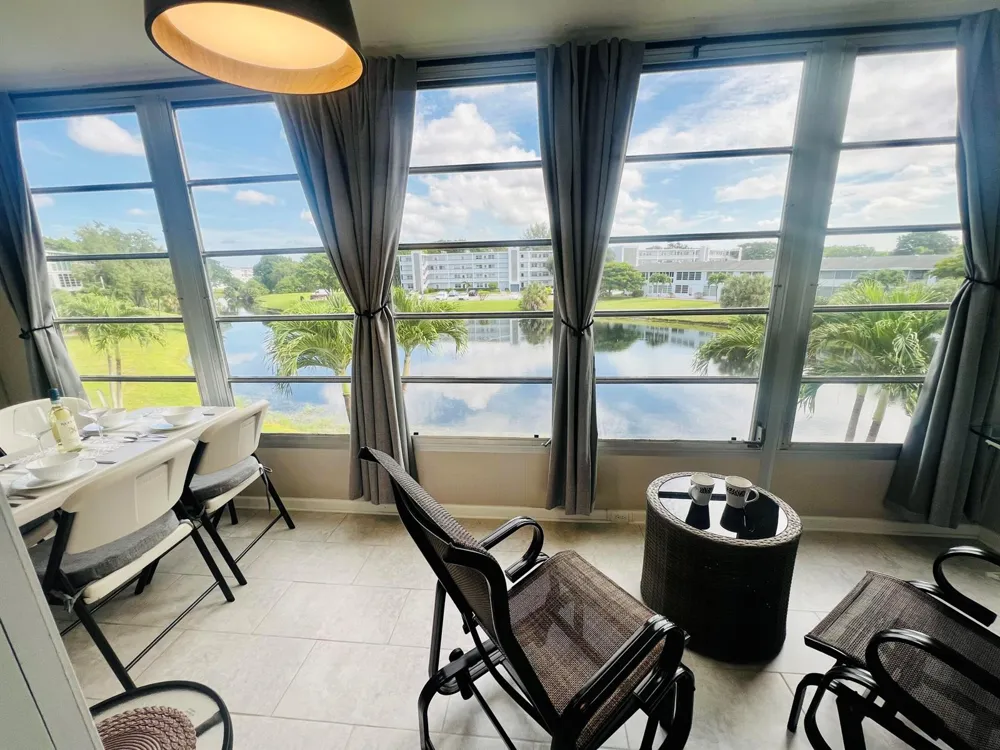 3056 NEWPORT Deerfield Beach, FL 33442