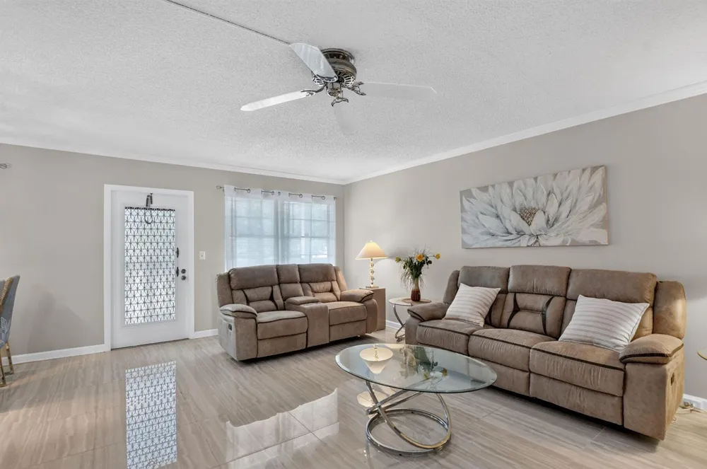 3056 NEWPORT Deerfield Beach, FL 33442