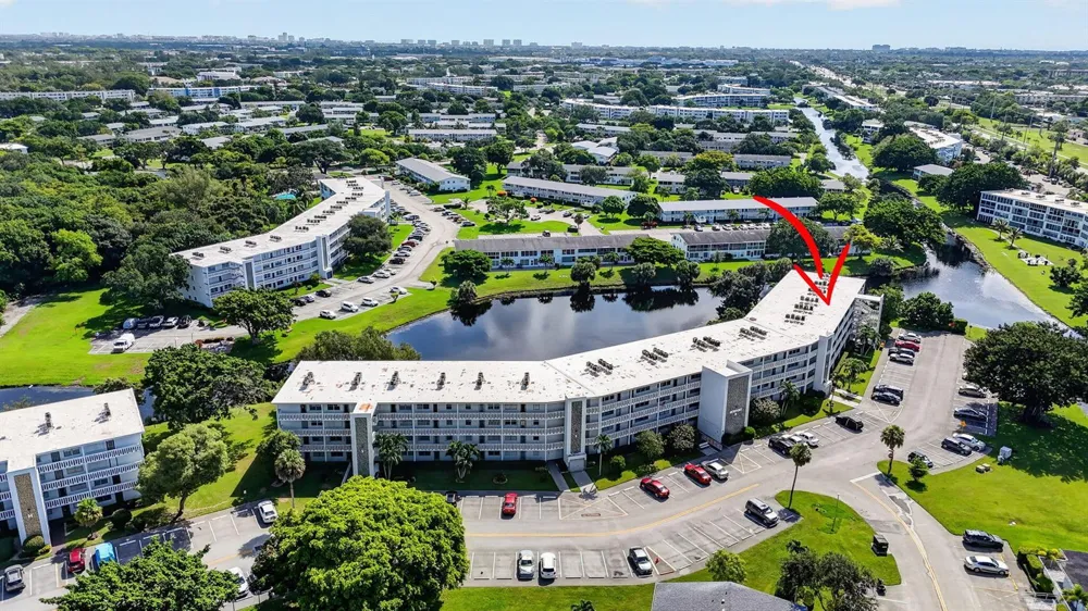 3056 NEWPORT Deerfield Beach, FL 33442