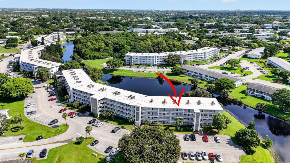 3056 NEWPORT Deerfield Beach, FL 33442