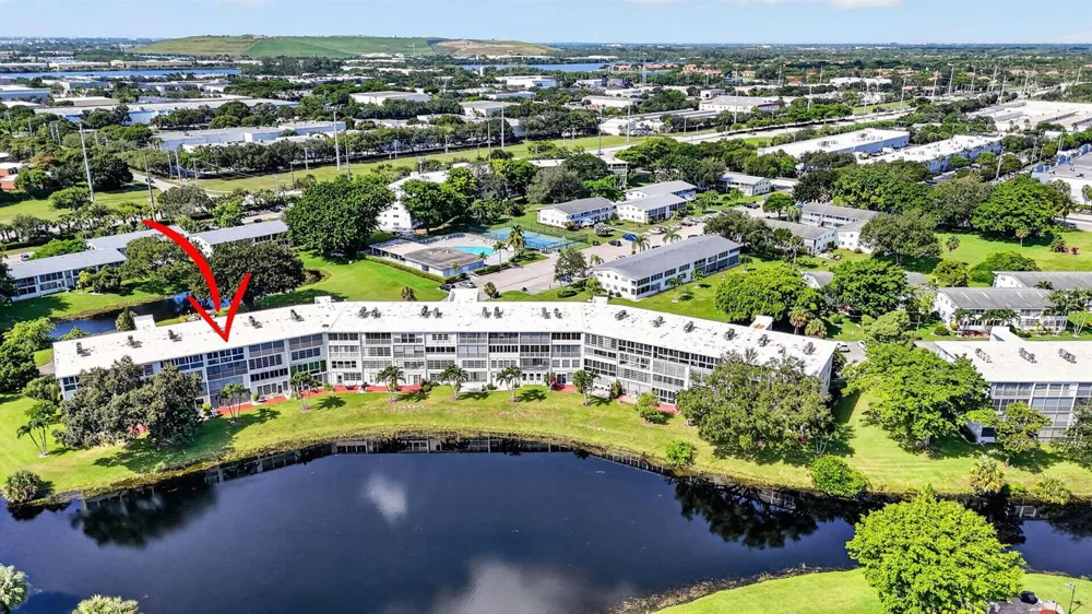 3056 NEWPORT Deerfield Beach, FL 33442