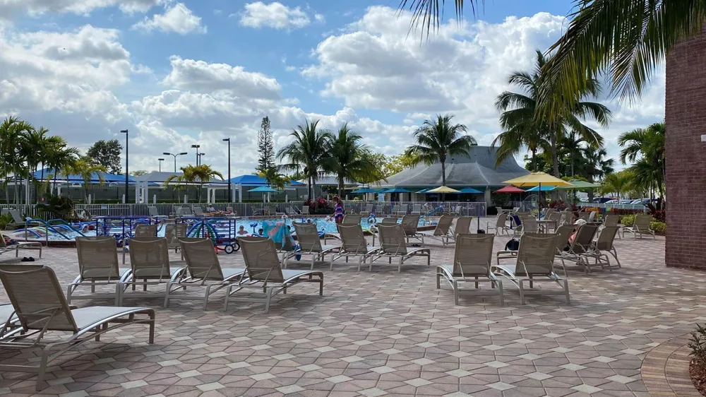 3056 NEWPORT Deerfield Beach, FL 33442