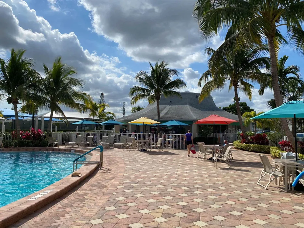 3056 NEWPORT Deerfield Beach, FL 33442