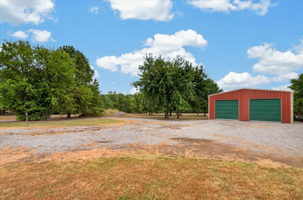 403159 W 2330 DRIVE Bartlesville, OK 74006