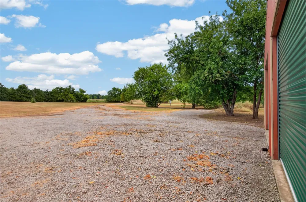 403159 W 2330 DRIVE Bartlesville, OK 74006