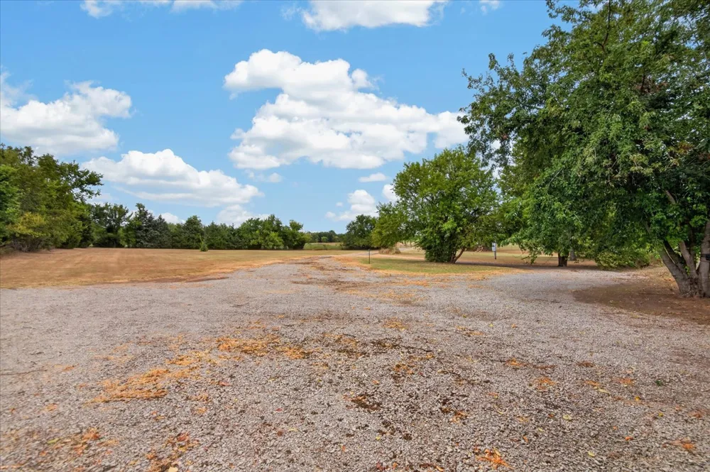 403159 W 2330 DRIVE Bartlesville, OK 74006