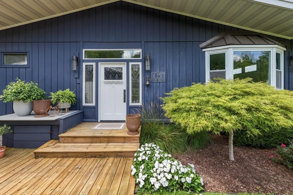 3748 E Duck Lake Road Green Lake Township, MI 49637