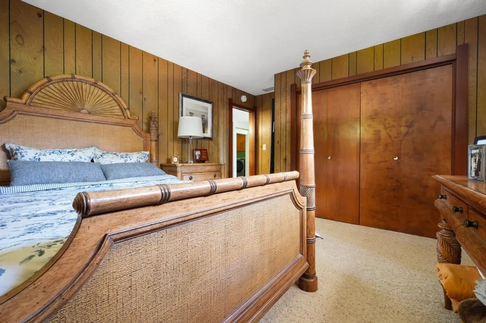 3748 E Duck Lake Road Green Lake Township, MI 49637
