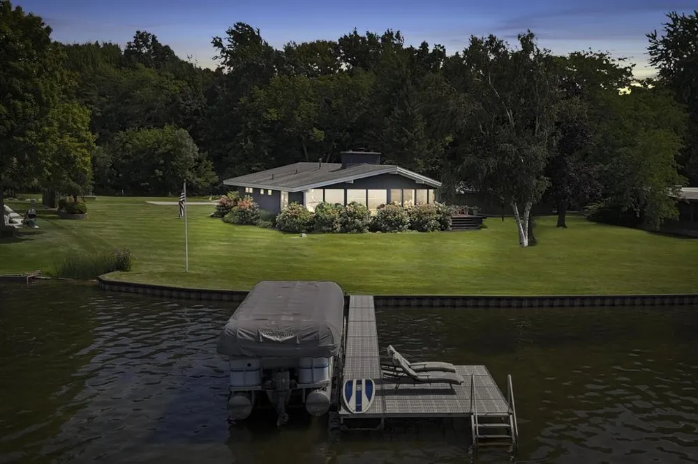 3748 E Duck Lake Road Green Lake Township, MI 49637