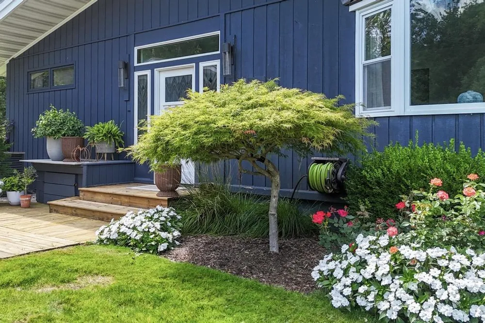 3748 E Duck Lake Road Green Lake Township, MI 49637