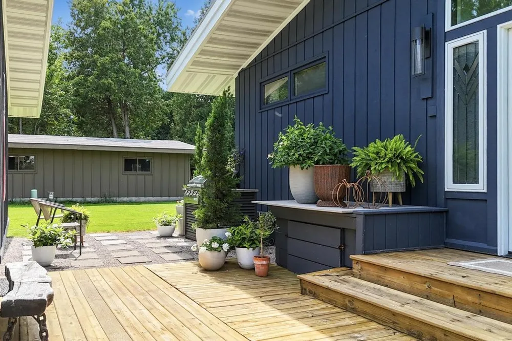 3748 E Duck Lake Road Green Lake Township, MI 49637