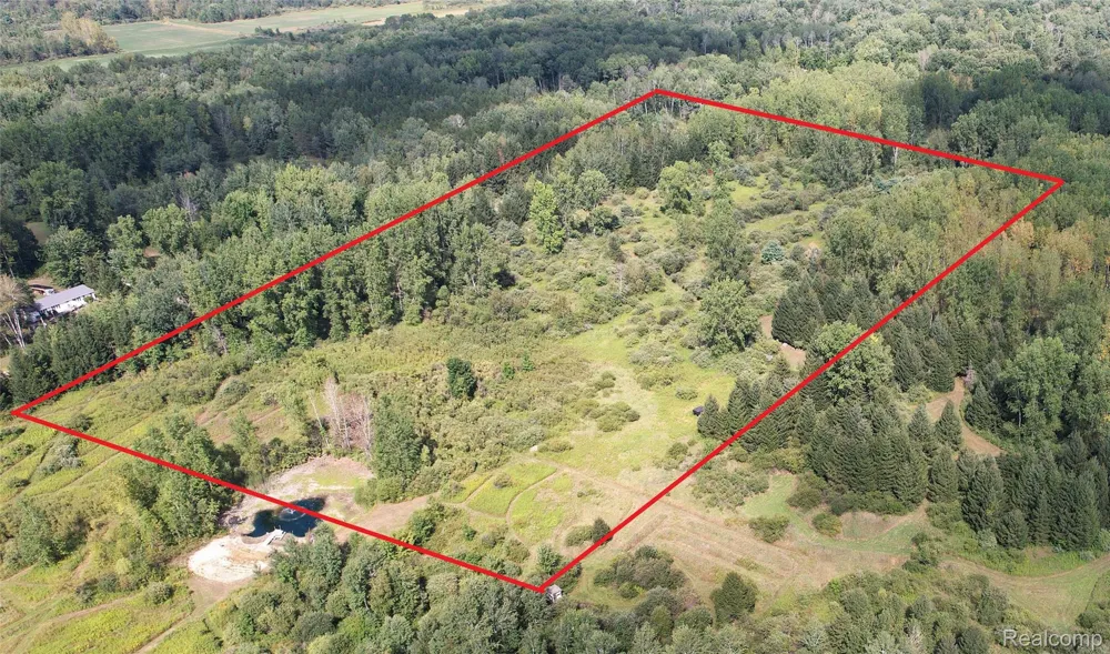 2901 Lyle Road Tobacco Township, MI 48612