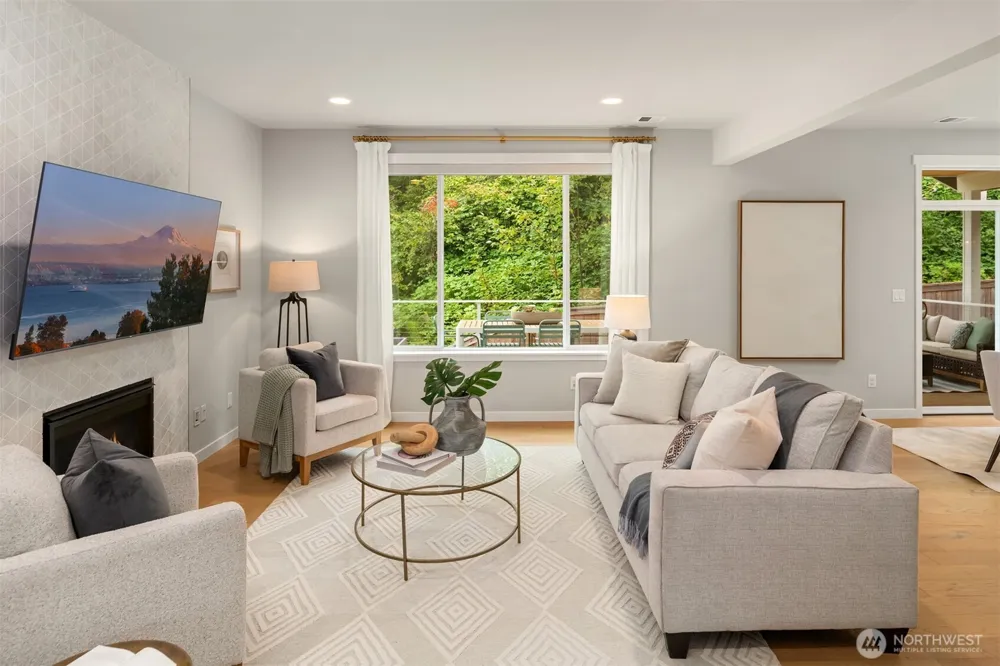 2119 NW Lynx Loop Issaquah, WA 98027